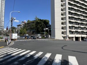 合羽坂の交差点